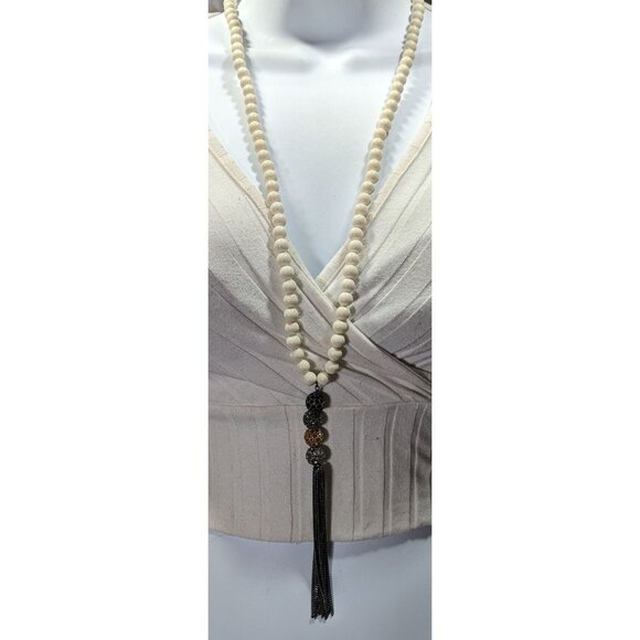 Boho Chic Stone Beaded Necklace With Metallic Rhinestone Bead And Chain Tassel - Picture 3 of 8